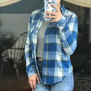 American Eagle blue button down plaid shirt!!!!